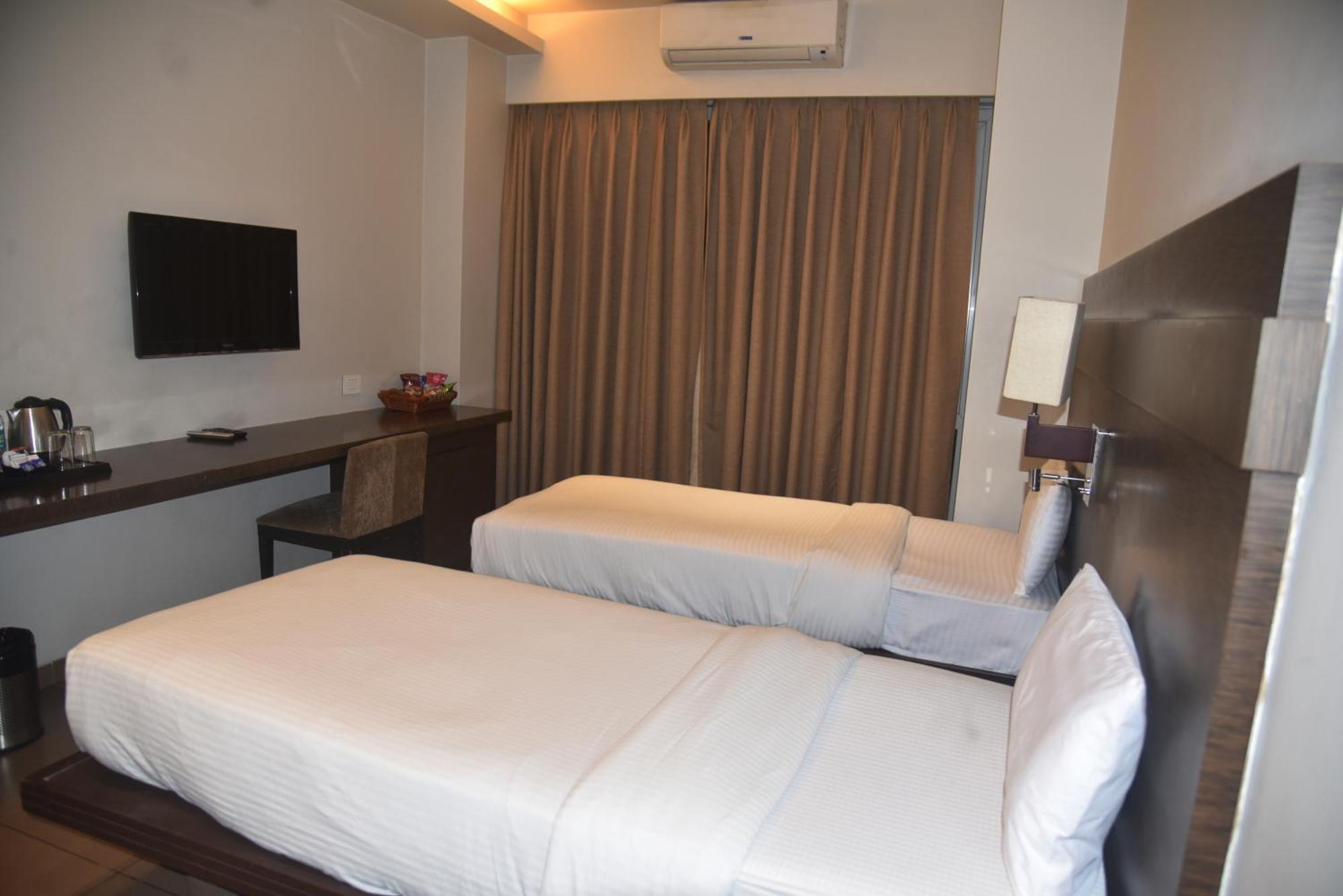 Hotel The Manor - A Boutique Hotel Jorhat Exterior photo