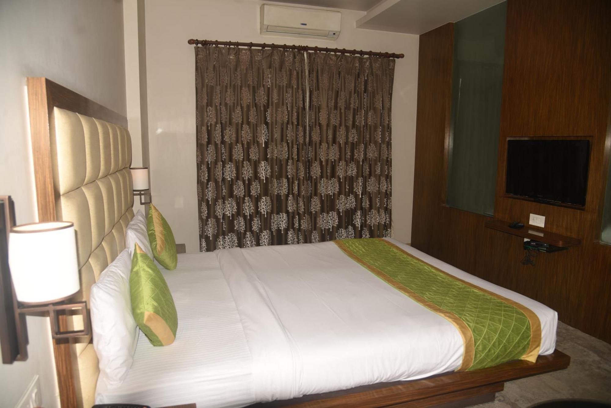 Hotel The Manor - A Boutique Hotel Jorhat Exterior photo