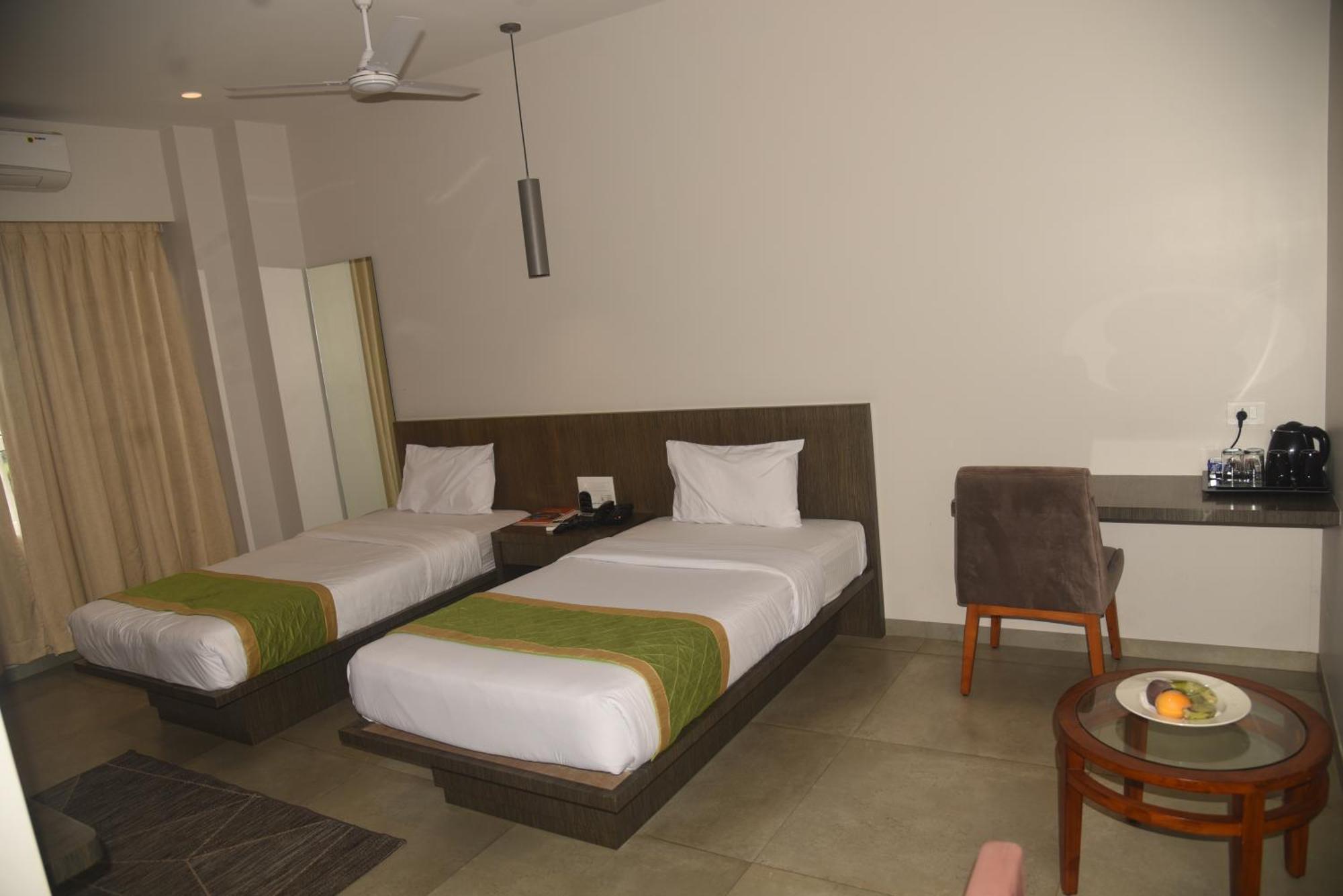 Hotel The Manor - A Boutique Hotel Jorhat Exterior photo
