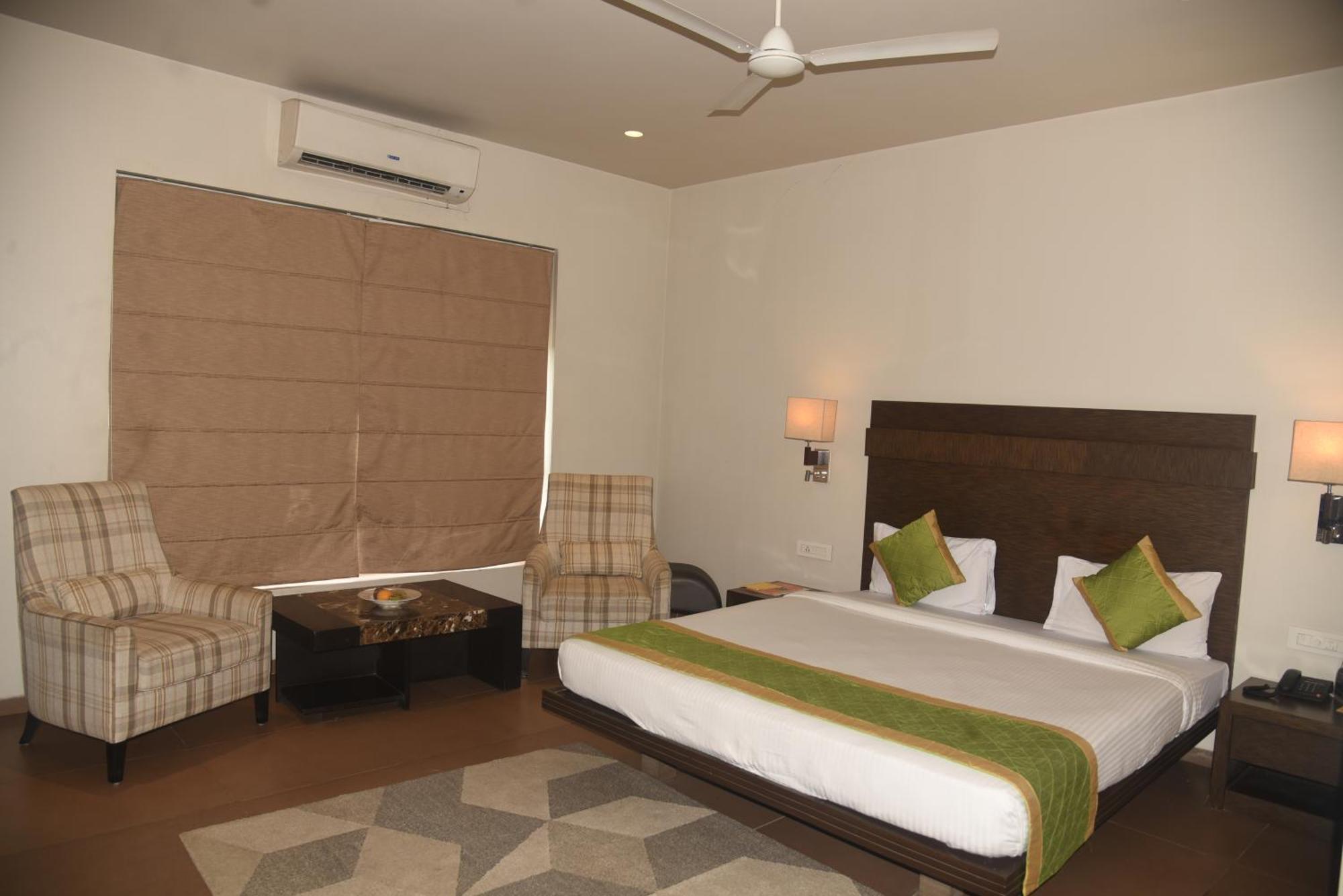 Hotel The Manor - A Boutique Hotel Jorhat Exterior photo