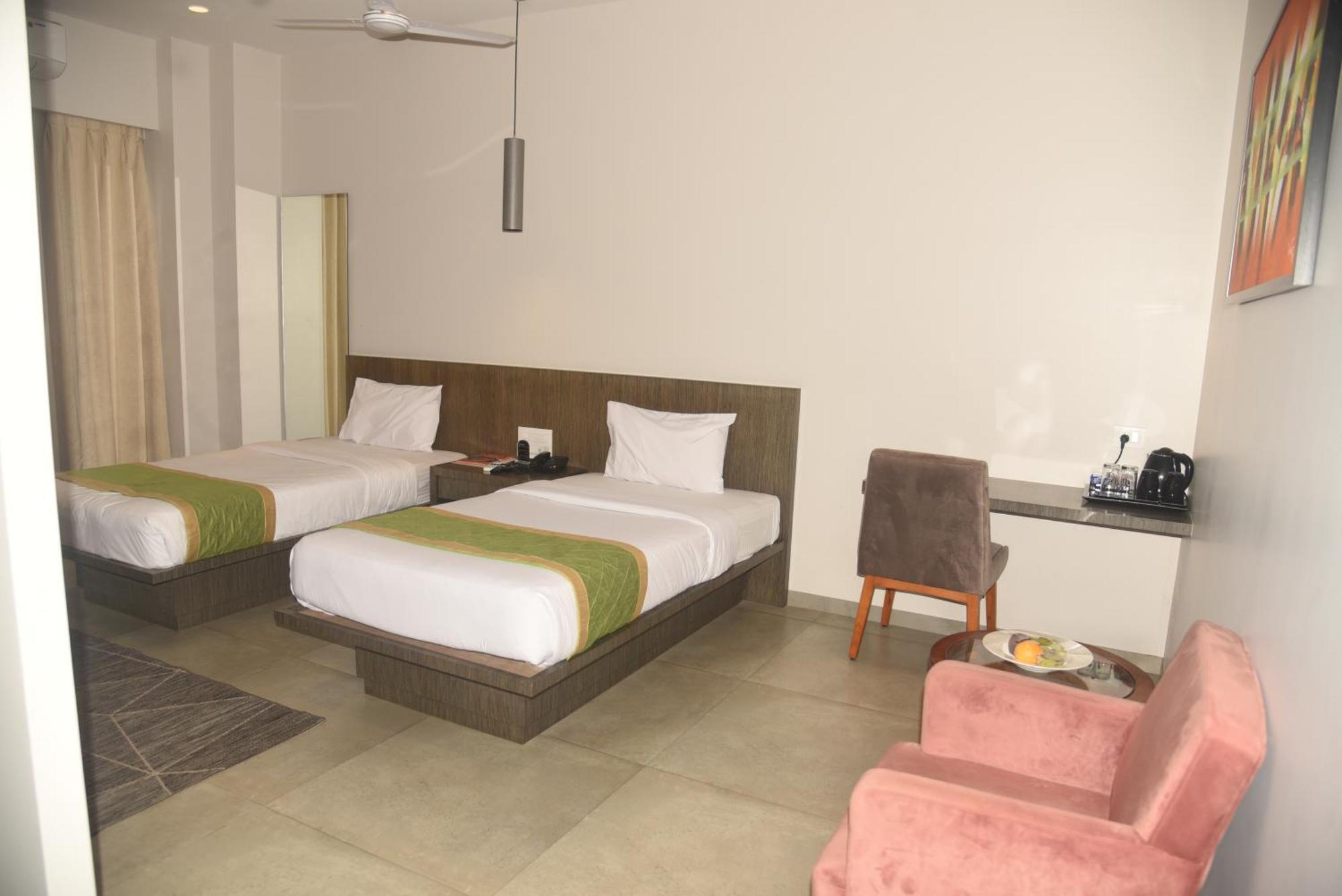 Hotel The Manor - A Boutique Hotel Jorhat Exterior photo